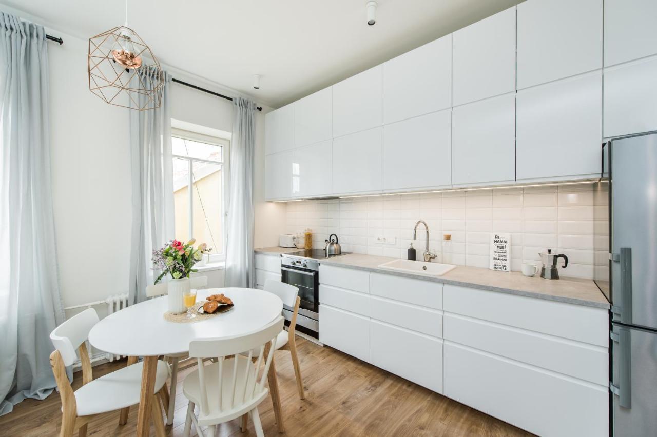 Stylish Apartment In The Heart Of Kaunas Old Town Extérieur photo